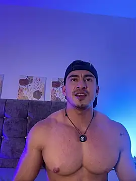 Chris_Clarck live XXX chat