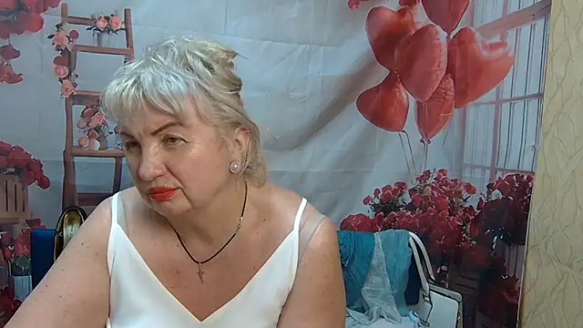 RenataDaster Adlı Modelin Canlı XXX Sohbeti