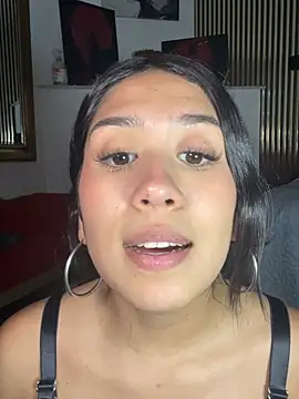 Hanna_Thorne's Live XXX Chat
