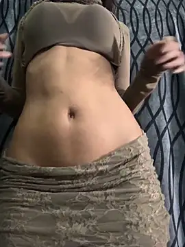 BabyNyraa's Webcam Show