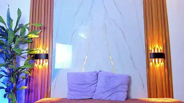 عرض كام CharleyNova