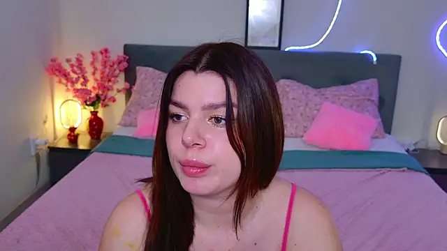 moneyforPeaches' Live XXX Chat
