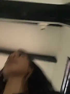 VioletaHills_'s Live XXX Chat