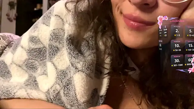 Živý XXX chat CurlyWinx
