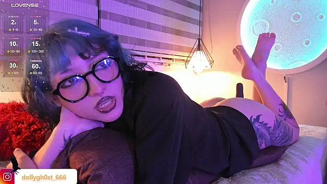 Chat XXX Live Ghosty_Doll