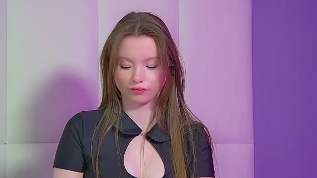 KeiraAstin Live XXX chat
