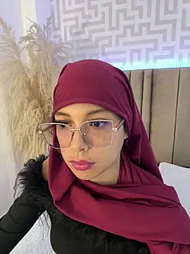 naishaa_ 라이브 XXX 채팅