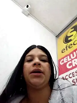 Layla-daring Chat XXX live