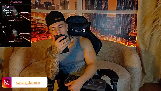 Show modela SalvatoreDmore na web-kameri