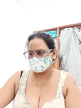 Payal-bhabhi07's Live XXX Chat