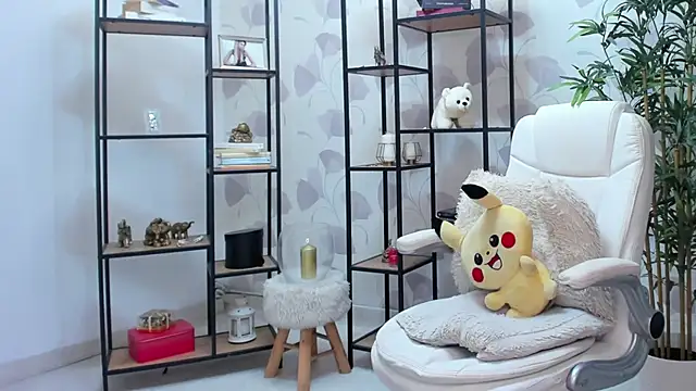 دردشة Smileyelyourgf الجنسية المباشرة