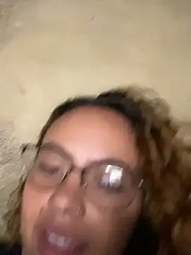 Chloe_Leaozinho 现场XXX聊天