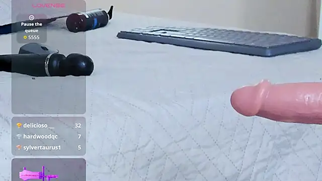 Chat +18 de nova_velveet ao vivo