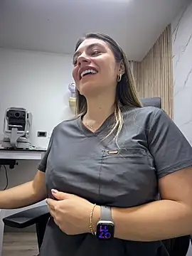 Chat XXX ao vivo de alicee16