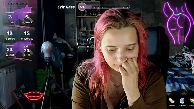 RachelPirce élő XXX-chatje