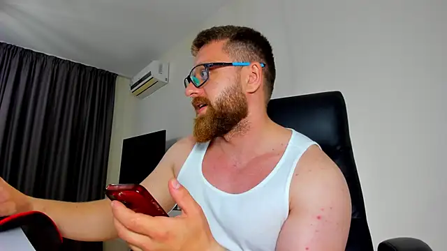 Živý XXX chat Findom_guy