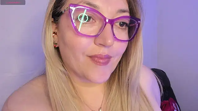 Naty_Mature_'s Live XXX Chat