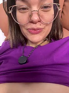 Show de Zyrella na webcam