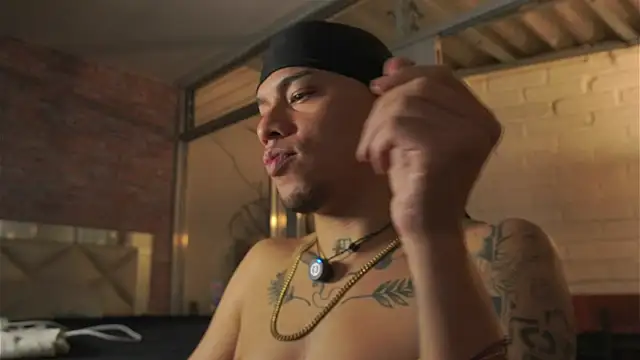 Онлайн чат XXX AlphaMasterXxx