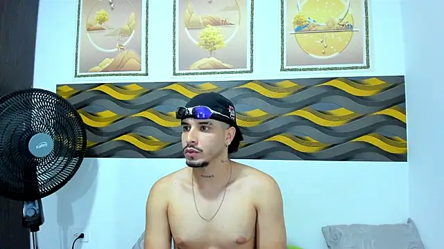 Leon_Hotx live XXX chat