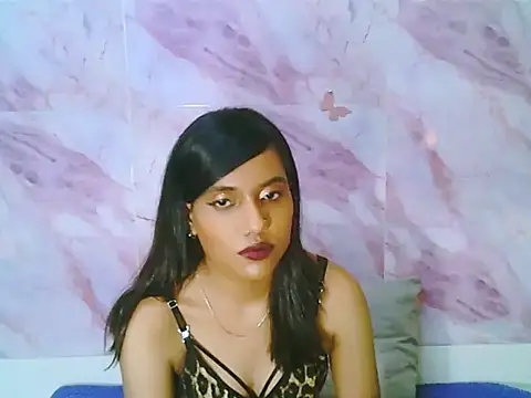IndianSkiesn Live XXX chat