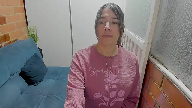 دردشة Penelope47 الجنسية المباشرة