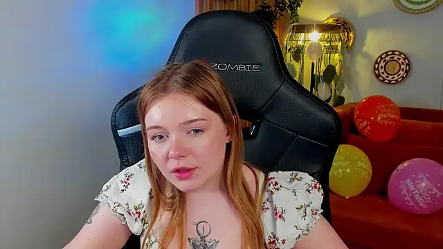 Živý XXX chat ElinaVale