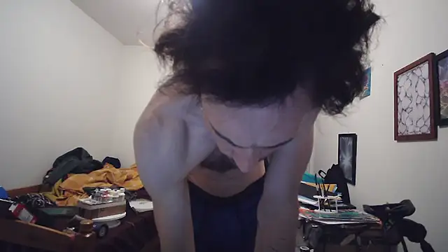 JohnnyMoves – webcam-show