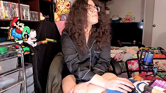 ShinyCherub Webcam Show