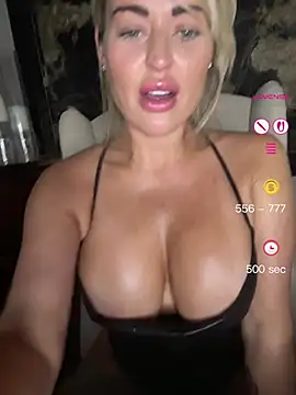 Carmel_Louise Pertunjukan Webcam