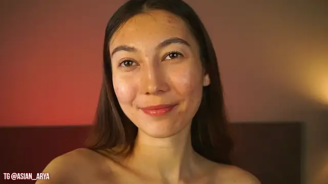 bigboobsarya Adlı Modelin Canlı XXX Sohbeti