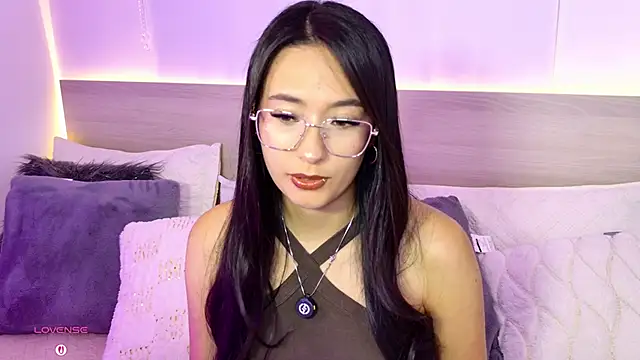 Chat +18 de AliceeBloom ao vivo