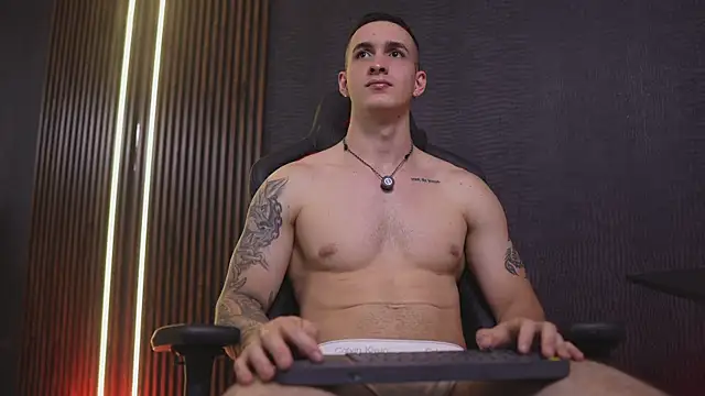 JacksonOlsenn – Live XXX-chat