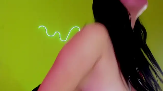 Ema_Isabella's Live XXX Chat
