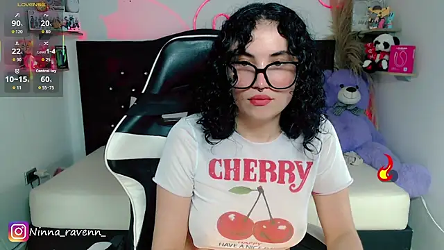 Ninna_ravenn Chat XXX in diretta