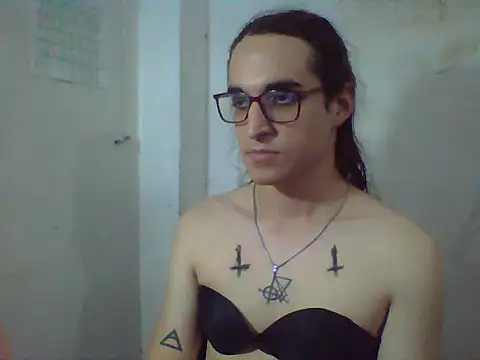 LaCuerva's Webcam Show