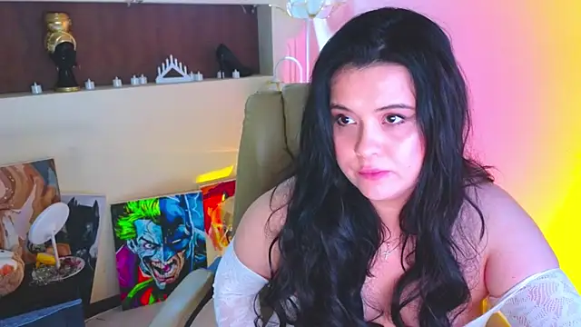 Malika_uAngel Chat XXX in diretta