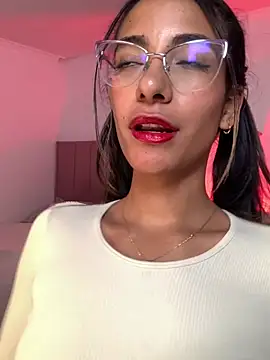Chat XXX en directo de elegant__rouse