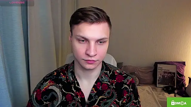 handsome_guy01 Adlı Modelin Canlı XXX Sohbeti