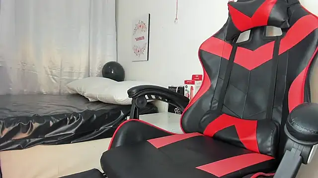 julian_xx 网络视讯表演