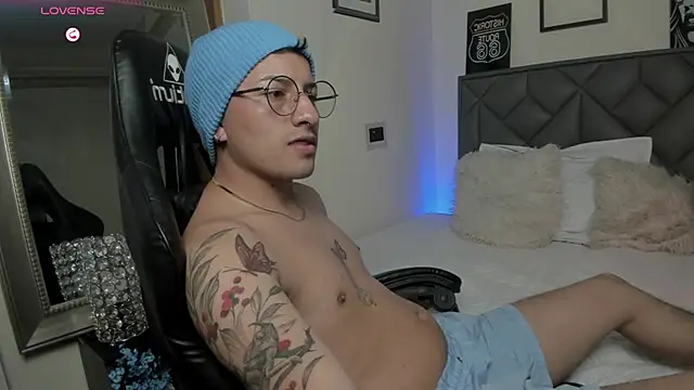Dereck_Klain Webcam-Show