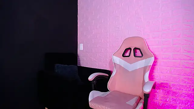Victoria_1126's Live XXX Chat