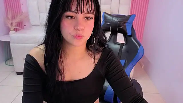 sarita_09_s 即時 XXX 聊天