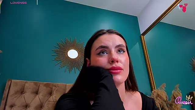 CalyMoon Live XXX-chat