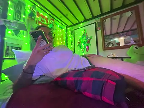 bigdickkane300 Show Webcam