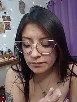 DaniPoison's Live XXX Chat
