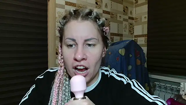 Webkamerová show TherestlessKitty