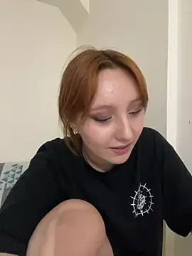 Davne_ élő XXX-chatje