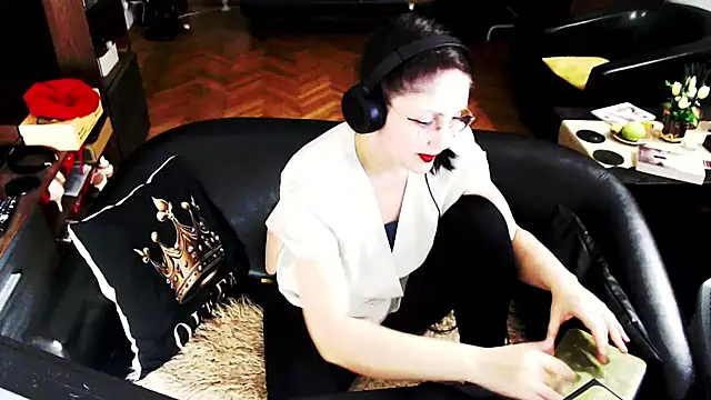 Chat XXX en directo de Imperatriza