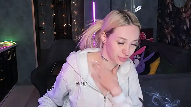 Blckmirrorr live XXX chat